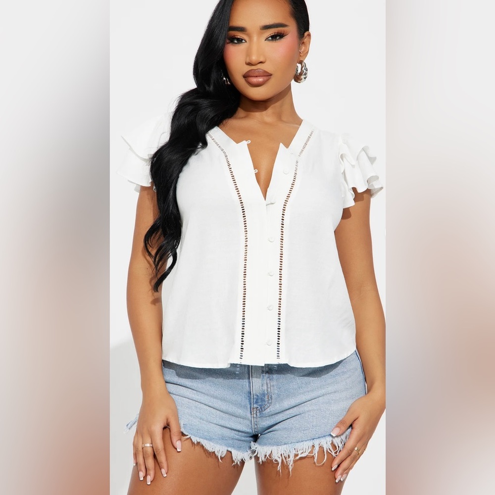 Large Fashion Nova Linen Blouse
